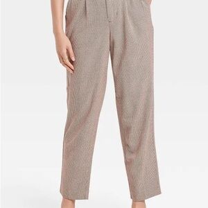 A New Day Women’s High-Rise Relaxed Fit Tapered Ankle Trousers | Size 8